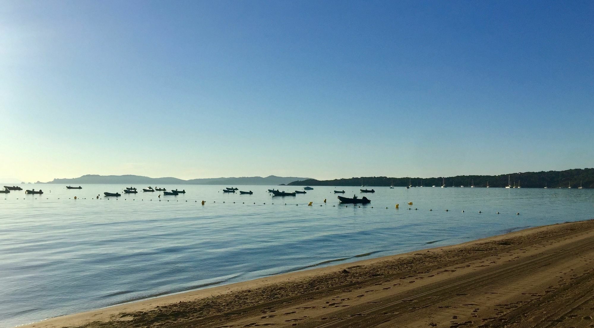 Le Cube Hotel Design A Hyeres Plage Avec Piscine Et Cuisine Dış mekan fotoğraf